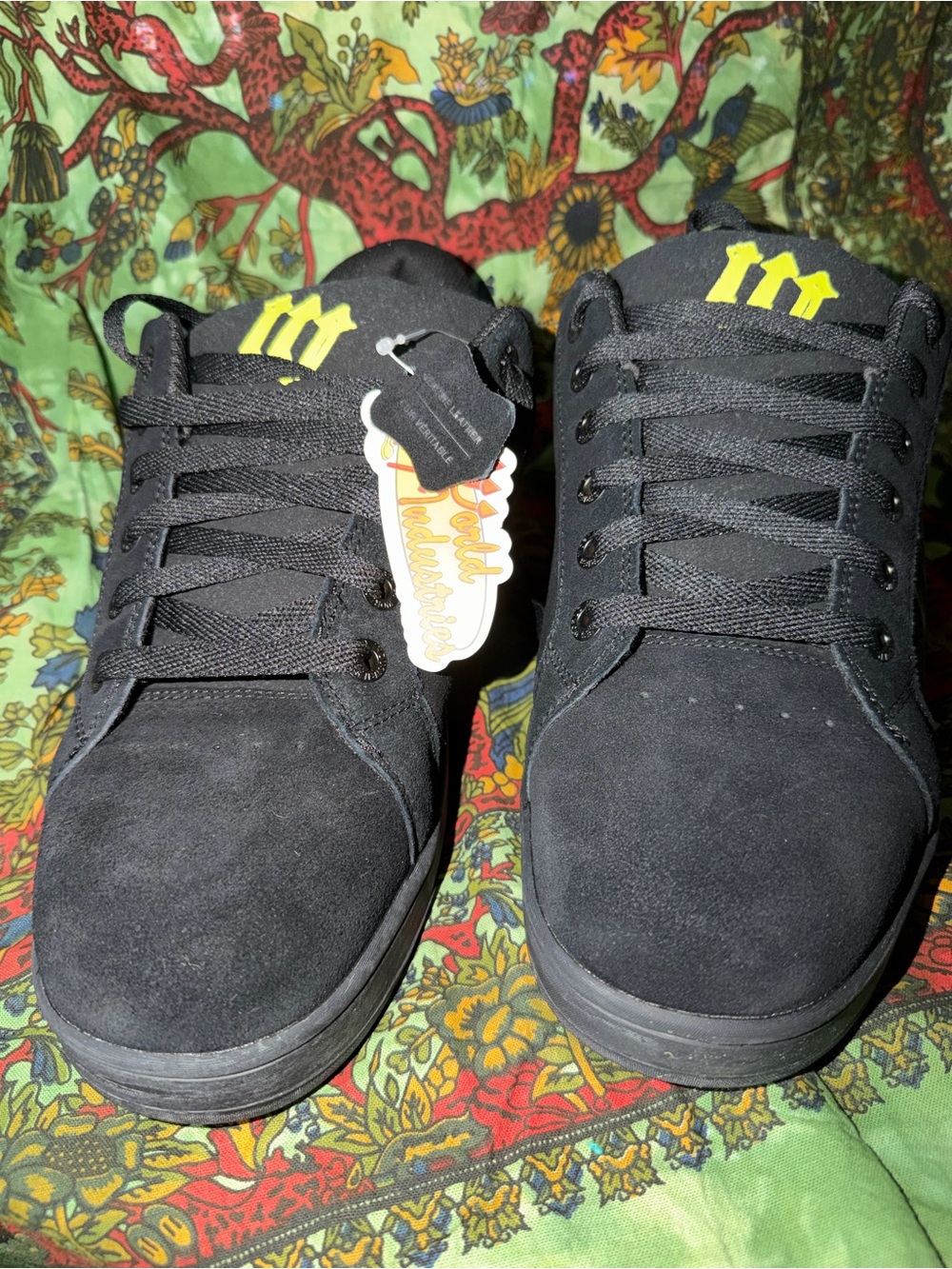World Industries Leo Skate Shoes black/neon green Size 13 New With Box